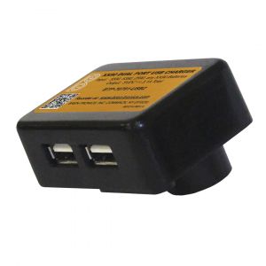 BTP-70791-USB2 USB Charger - top view,BTP-70791-USB2 USB Charger - bottom view,BTP-70791-USB2 USB Charger with BB-2590/U battery - closeup,BTP-70791-USB2 USB Charger with BB-2590/U battery,BTP-70791-USB2 USB Charger with BB-2590/U battery,BTP-70791-USB2 U